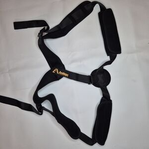 Black VR Shoulder Harness